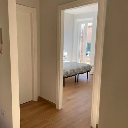 Apartment House *